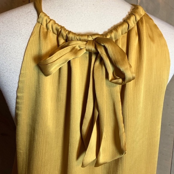 Trina Turk gold halter top with back tie Size Large - Picture 6 of 14